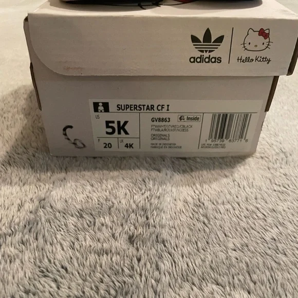 NIB Hard to Find Adidas Hello Kitty Superstar Sneakers - 5K - Picture 4 of 8